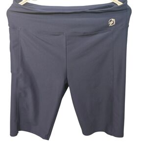 Women's navy blue athletic Shorts euc